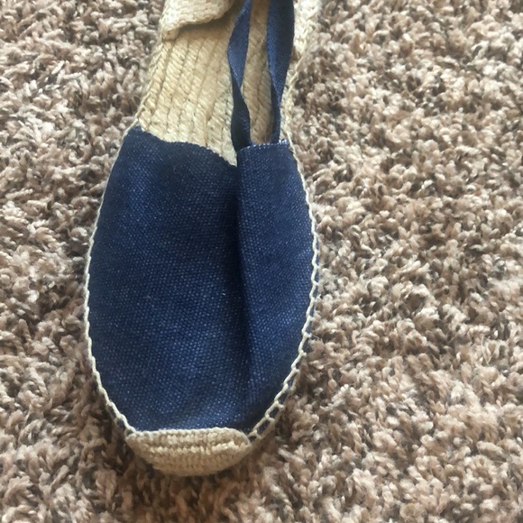 New Handmade Tie Up Espadrilles - Picture 2 of 6